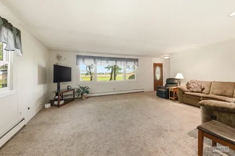 7823 Galena Road Bristol IL 60512