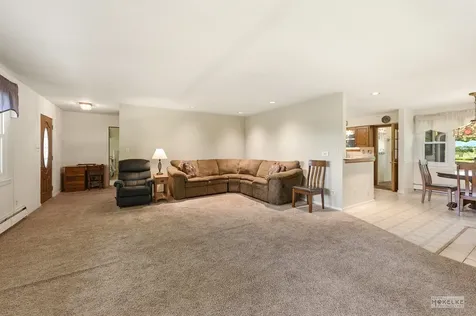 7823 Galena Road Bristol IL 60512