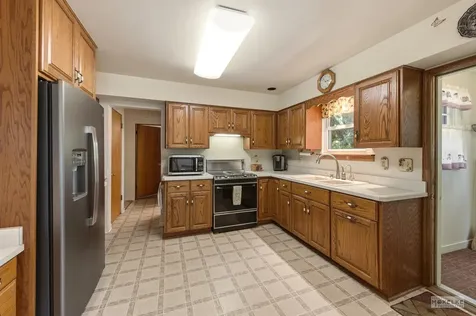 7823 Galena Road Bristol IL 60512