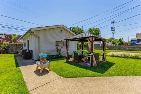 1513 Clarence Avenue Berwyn IL 60402