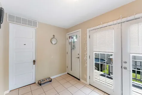 1513 Clarence Avenue Berwyn IL 60402