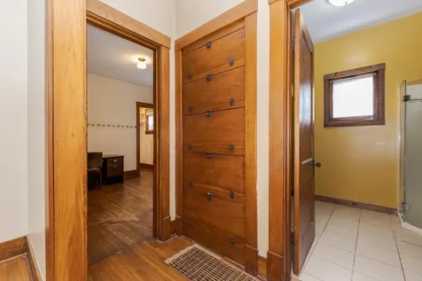 316 East Cleveland Street Cullom IL 60929