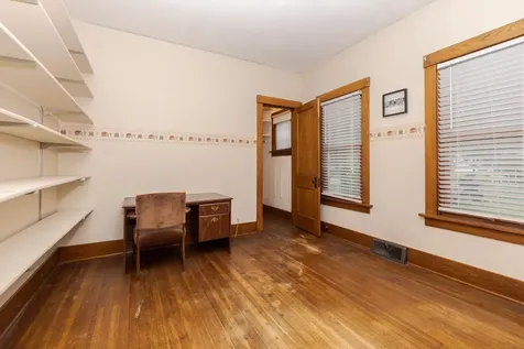 316 East Cleveland Street Cullom IL 60929