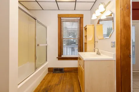 316 East Cleveland Street Cullom IL 60929