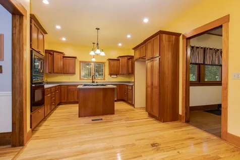 316 East Cleveland Street Cullom IL 60929