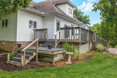 316 East Cleveland Street Cullom IL 60929