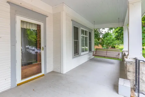 316 East Cleveland Street Cullom IL 60929