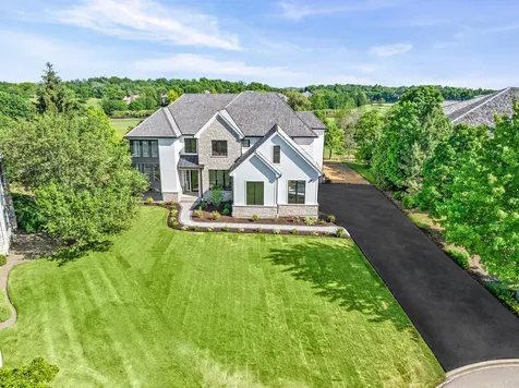 28920 North Niblick Knoll Court Mundelein IL 60060