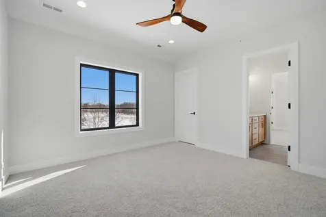 28920 North Niblick Knoll Court Mundelein IL 60060