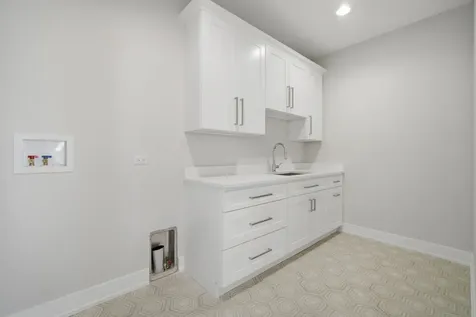 28920 North Niblick Knoll Court Mundelein IL 60060