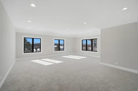 28920 North Niblick Knoll Court Mundelein IL 60060