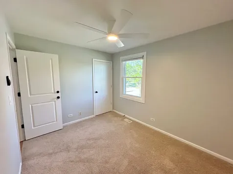 611 Fairfield Lane Algonquin IL 60102