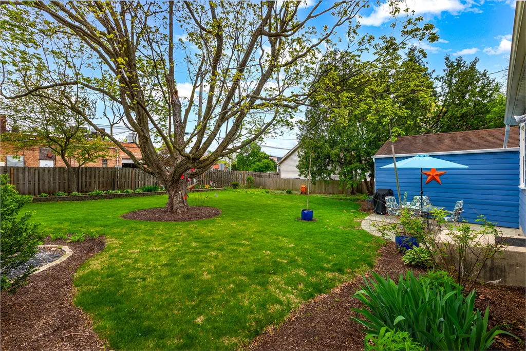 826 North Main Street Naperville IL 60563