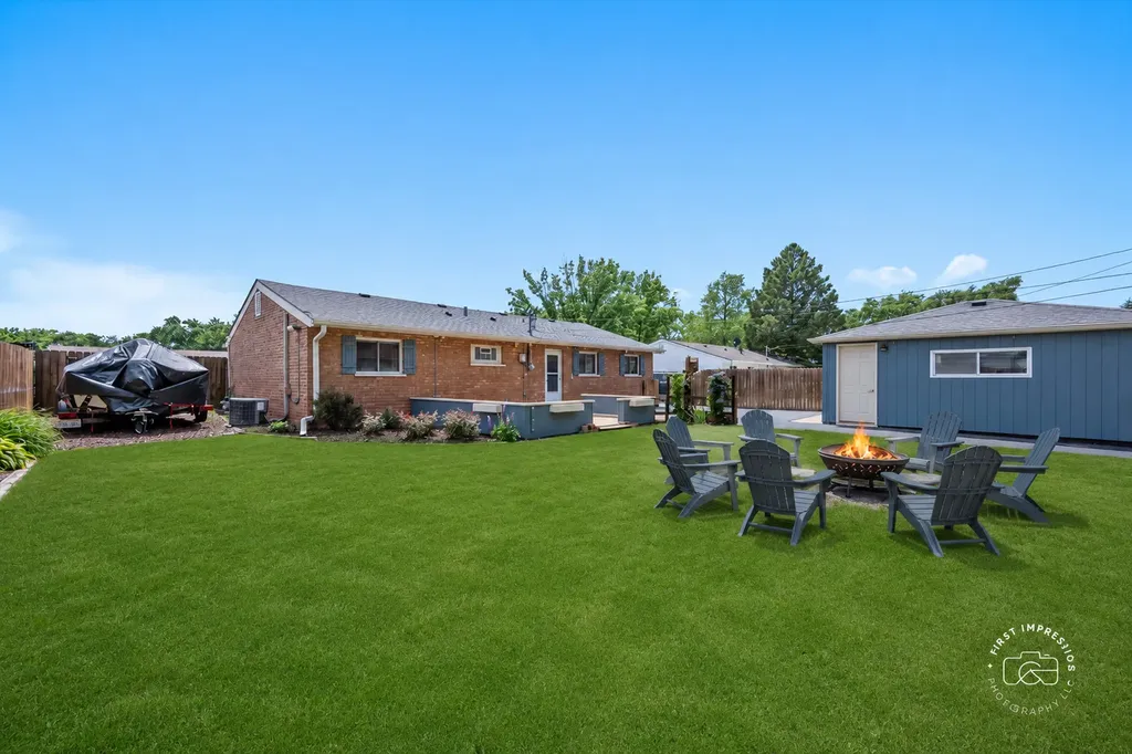 220 Edgehill Drive Bolingbrook IL 60440