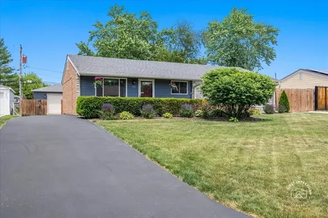 220 Edgehill Drive Bolingbrook IL 60440