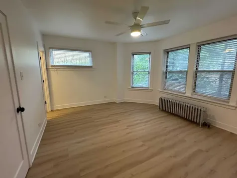 6310 North Artesian Avenue Chicago IL 60659