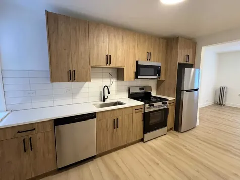 6310 North Artesian Avenue Chicago IL 60659