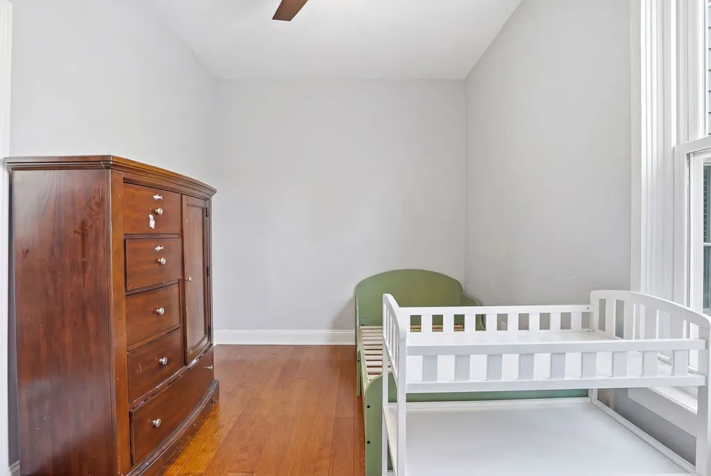 2915 North Dawson Avenue Chicago IL 60618