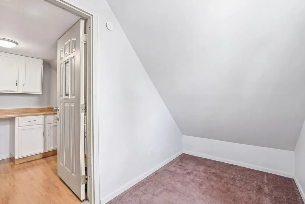 2915 North Dawson Avenue Chicago IL 60618