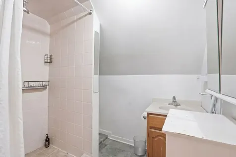 2915 North Dawson Avenue Chicago IL 60618