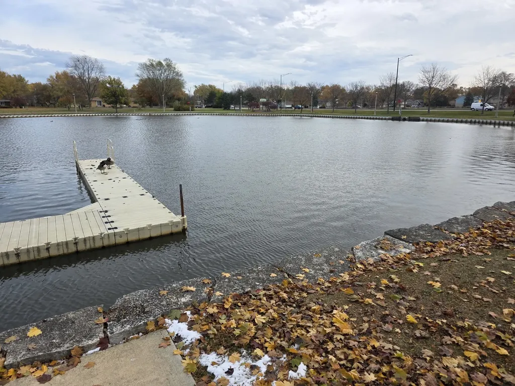 6 Stone Bridge Court Schaumburg IL 60193