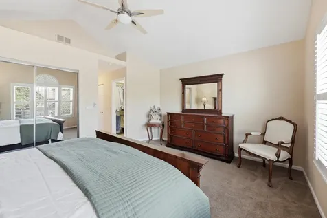 702 Clover Hill Court Elk Grove Village IL 60007