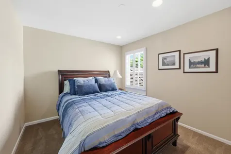 702 Clover Hill Court Elk Grove Village IL 60007