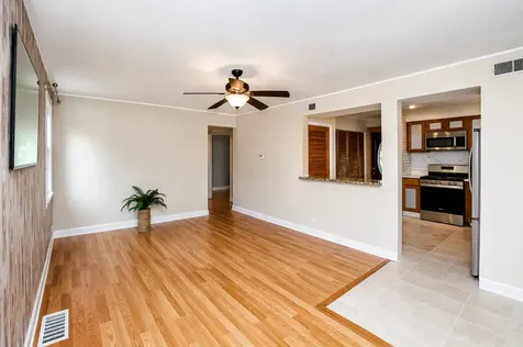 2548 Willow Street Franklin Park IL 60131
