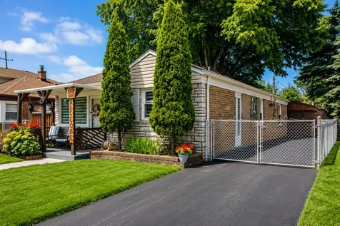 2548 Willow Street Franklin Park IL 60131