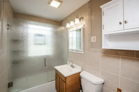 2548 Willow Street Franklin Park IL 60131