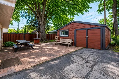 2548 Willow Street Franklin Park IL 60131