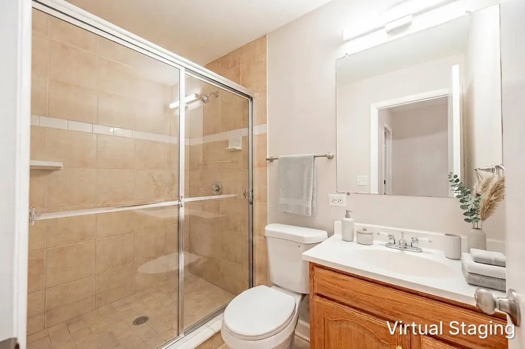 800 Shawnee Trail Roselle IL 60172