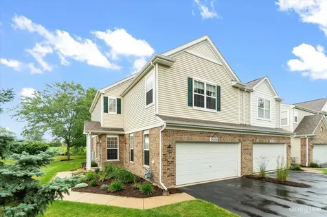 24254 Leski Lane Plainfield IL 60585