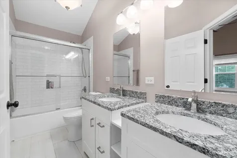 24254 Leski Lane Plainfield IL 60585
