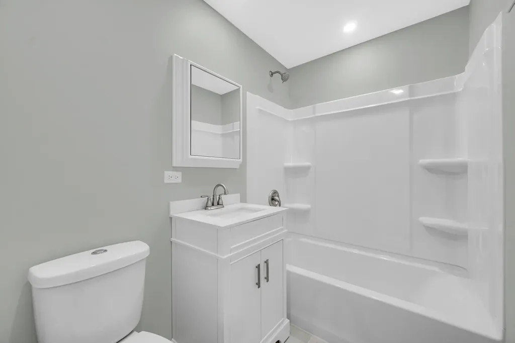 127 East 4th Avenue New Lenox IL 60451