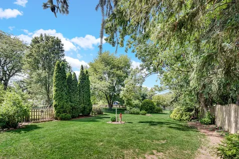 127 East 4th Avenue New Lenox IL 60451