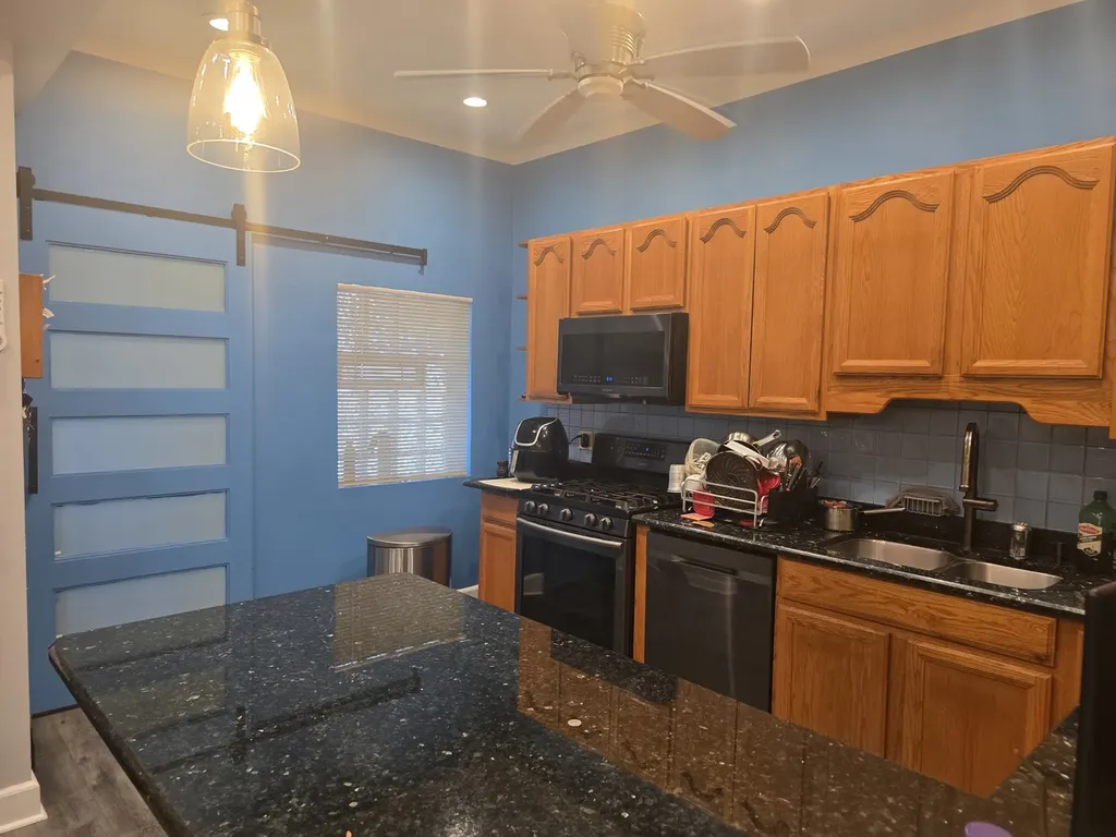 7250 South King Drive Chicago IL 60619