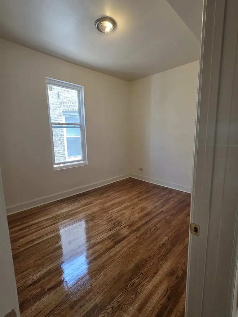 7250 South King Drive Chicago IL 60619