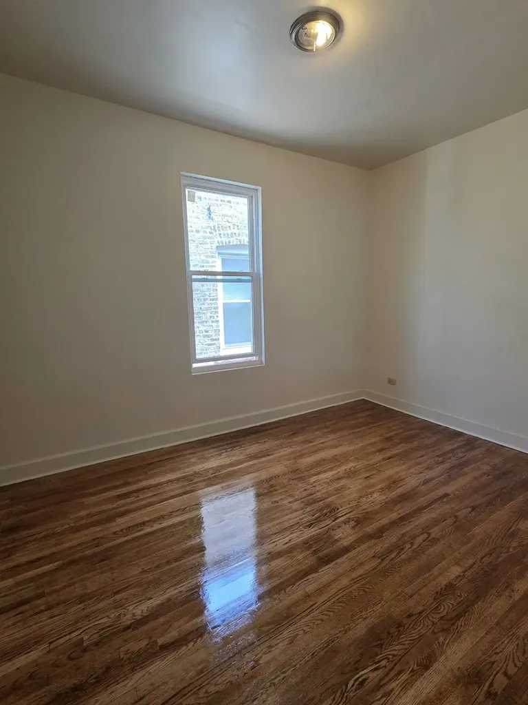 7250 South King Drive Chicago IL 60619