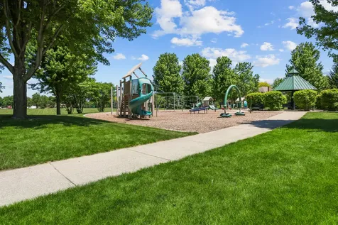 3633 Hyde Park Court Elgin IL 60124
