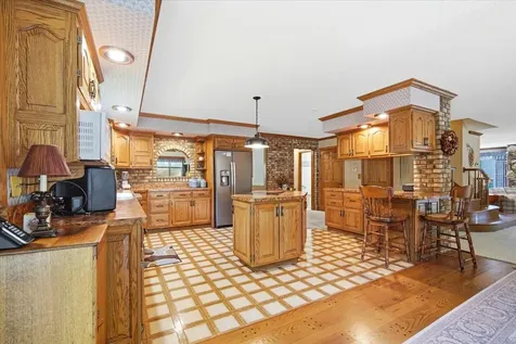 2 Breckenridge Drive Bloomington IL 61701
