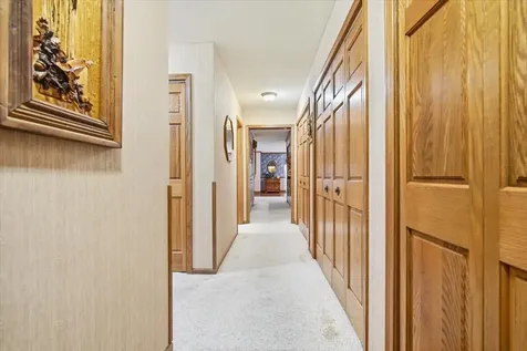 2 Breckenridge Drive Bloomington IL 61701