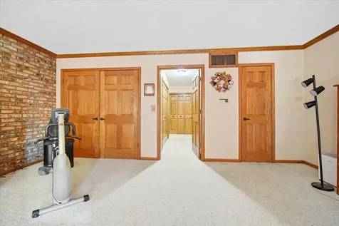 2 Breckenridge Drive Bloomington IL 61701