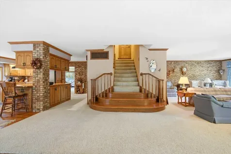 2 Breckenridge Drive Bloomington IL 61701
