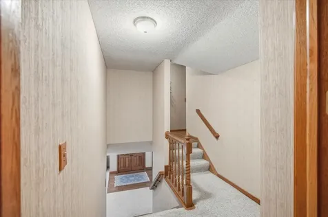 2 Breckenridge Drive Bloomington IL 61701