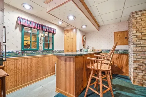 2 Breckenridge Drive Bloomington IL 61701