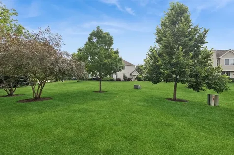 5721 Wildspring Drive Lake In The Hills IL 60156