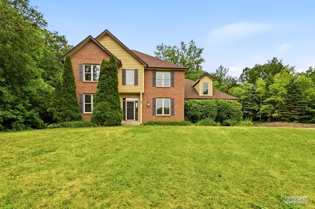 97 Crooked Creek Drive Yorkville IL 60560