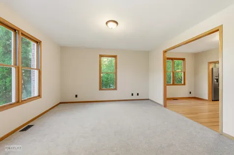 97 Crooked Creek Drive Yorkville IL 60560