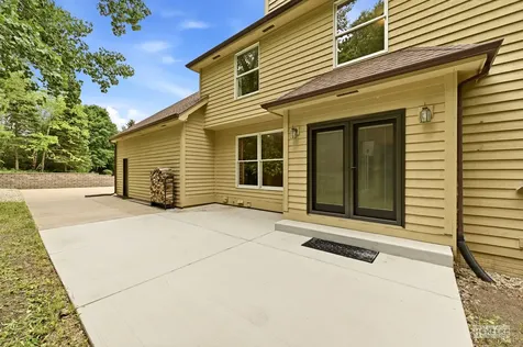 97 Crooked Creek Drive Yorkville IL 60560